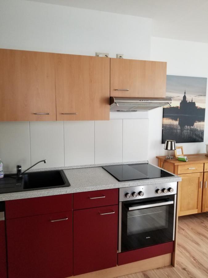 Altstadt Ferienwohnung Stralsund Mit Parkplatz Екстер'єр фото